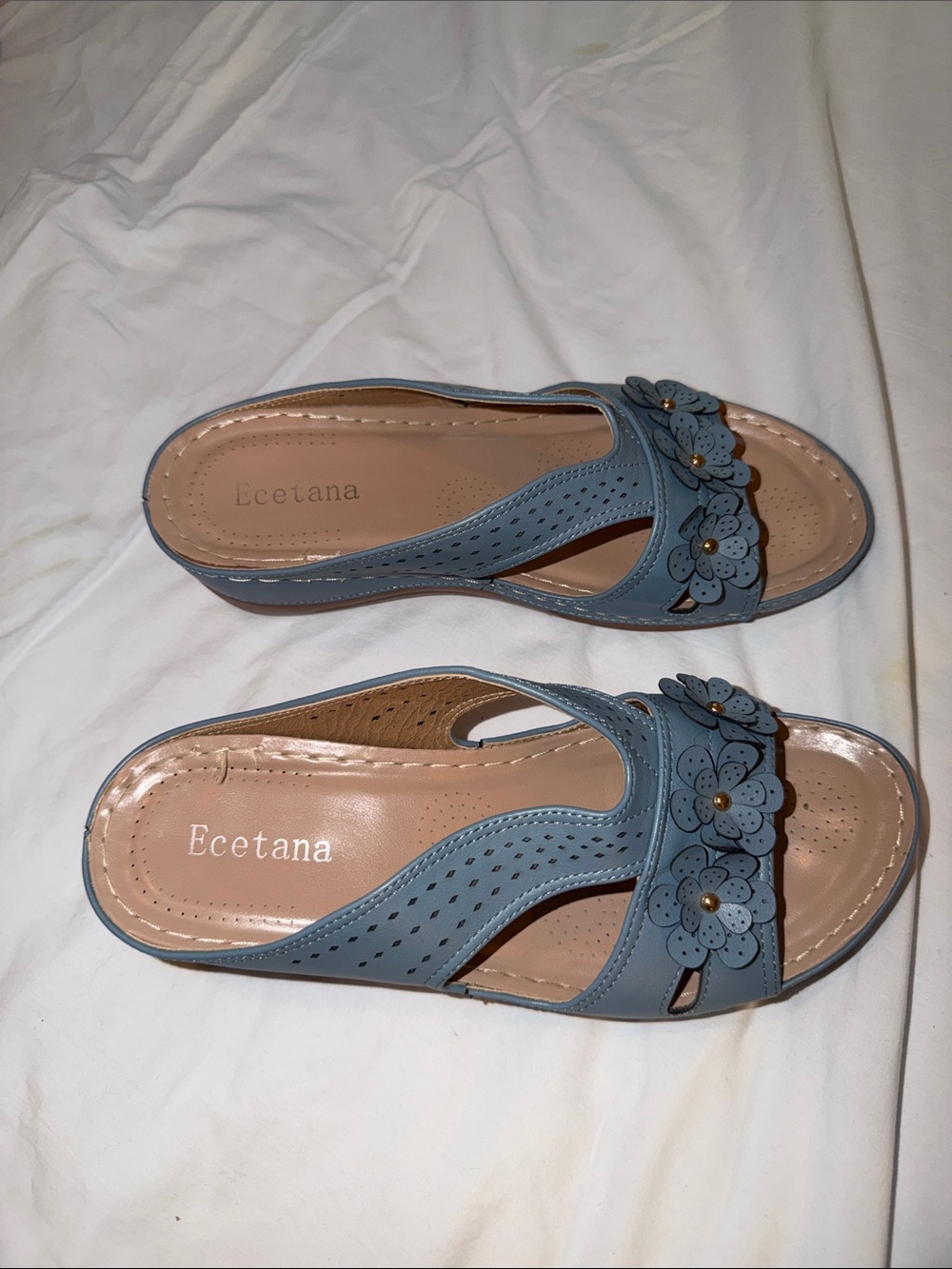 Women's Blue Floral Sandals size Euro 39